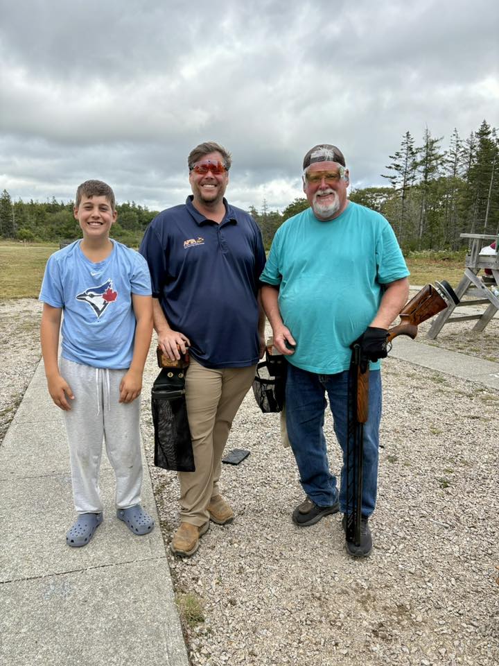 Blades_Gen3.jpg (123 KB)